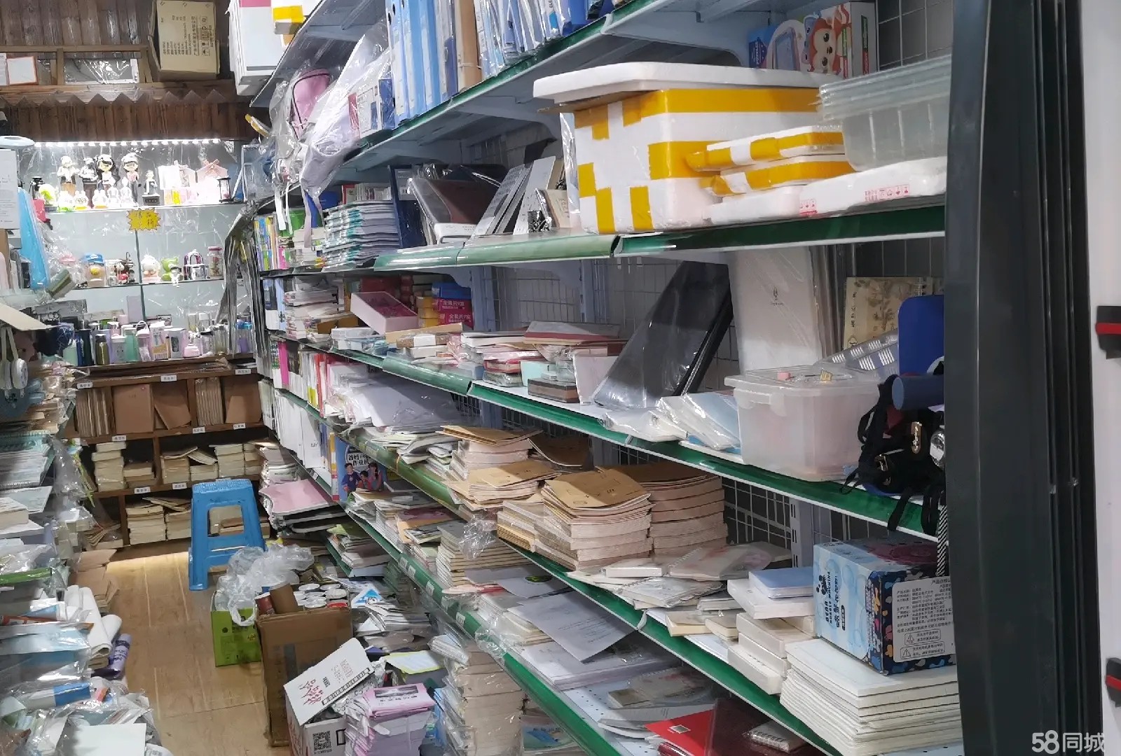 （转让文具店低价转让，虎峰小学附近
